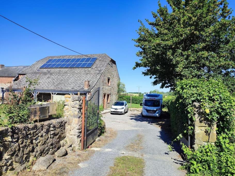 Le Champs Des Lievres Apartment Beaumont Bagian luar foto
