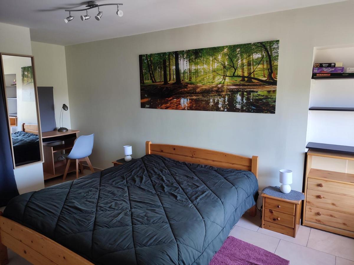 Le Champs Des Lievres Apartment Beaumont Bagian luar foto